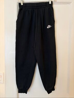 Nike Black Kids Fleece Joggers with White Swoosh